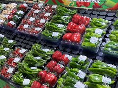 春节前夕，南充水果市场品类丰富、供应充足