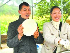 以花为媒以节会友以游惠农  消水镇首届美食文化节开幕