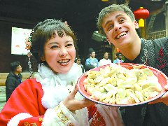 体验传统民俗 感受中国年味